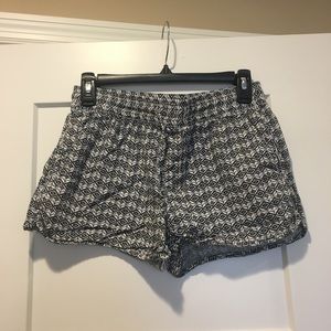 Gap Linen Pull On Shorts
